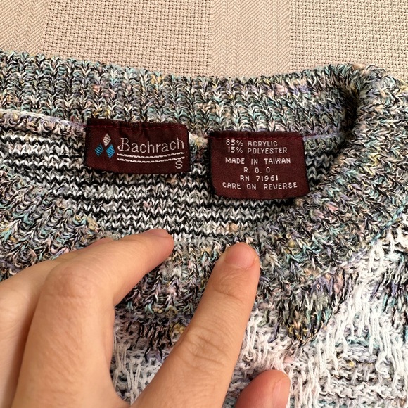 Vintage cozy patterned knit size small - Picture 4 of 9